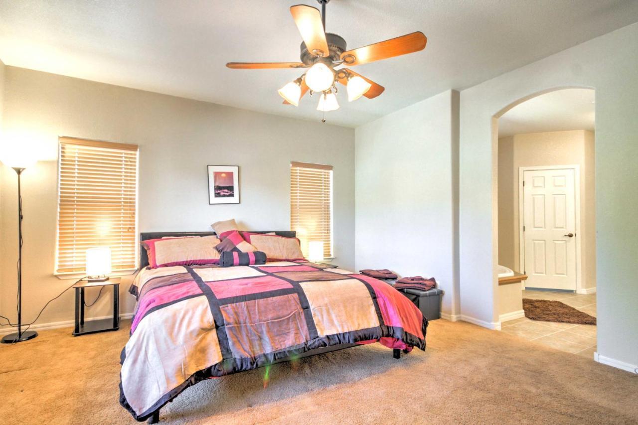 Beautiful Kanab Home With Yard - Walk To Restaurants Exterior photo